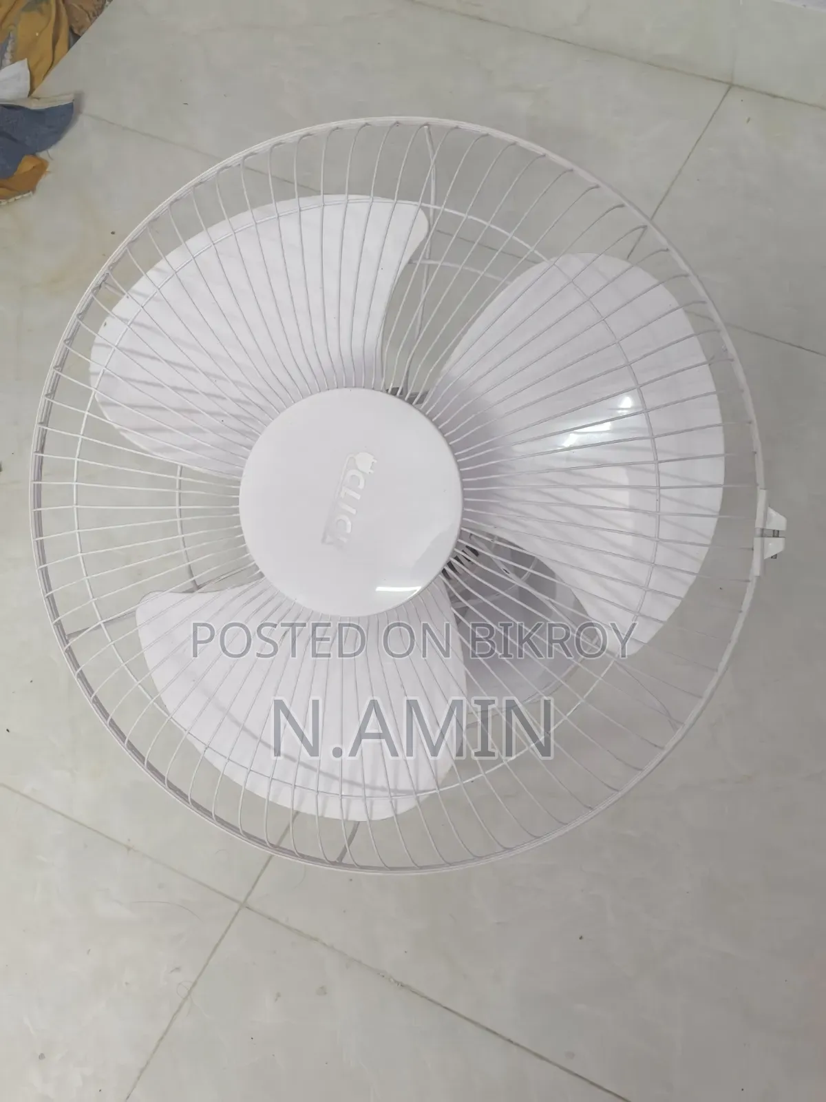 Click Orbit Ceiling Moving Fan, Size: 16 Inch, RMP: 1250, 60W