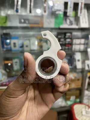 Karambit Keychain Spinner