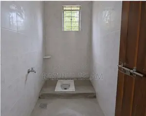 1-bedroom House in Elephant Road for Rent