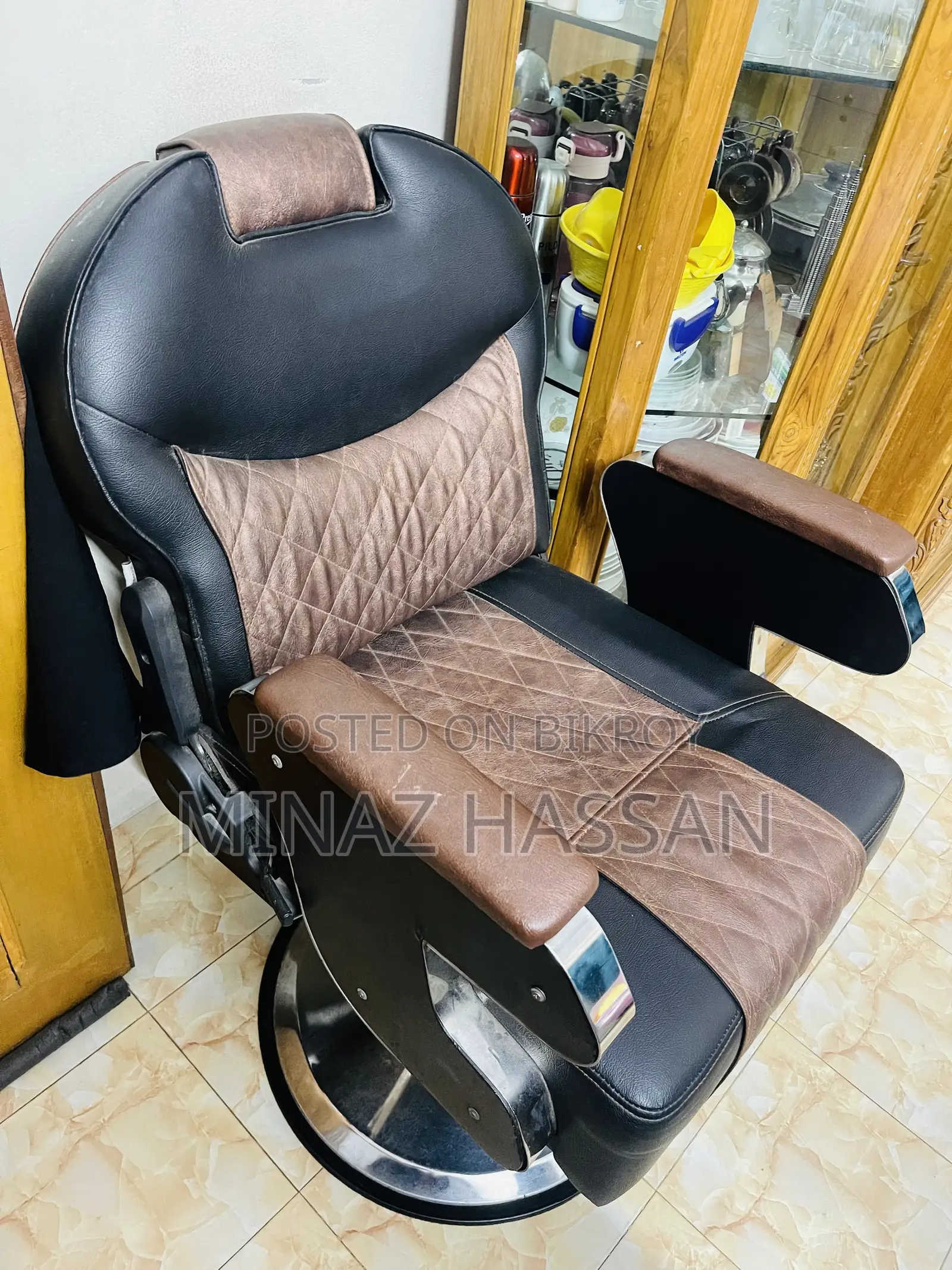 হাইড্রলিক সেলুন ও পরলার চেয়ার