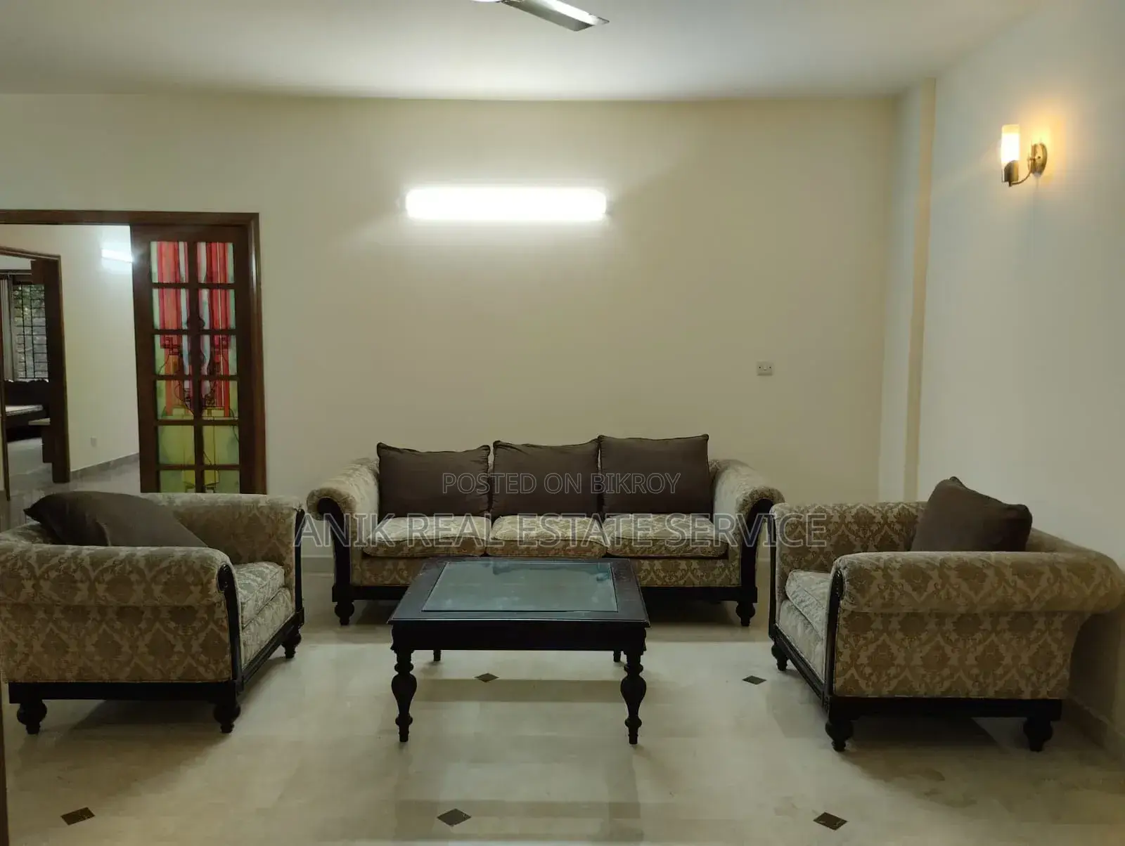 Furnished 3-bedroom Apartment in Anik Real Estate, Gulshan for Rent