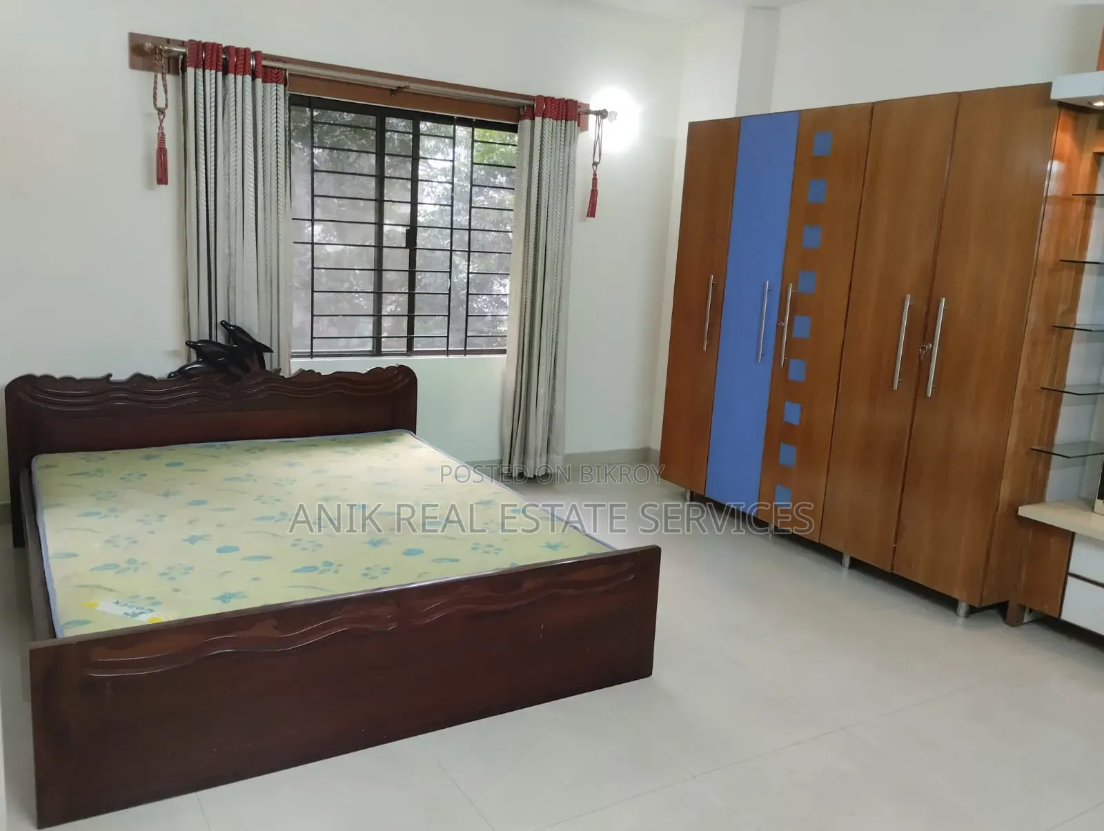 গুলশানের অনিক রিয়েল এস্টেটে ভাড়ার জন্য ফার্নিশড ৩ বেডরুমের অ্যাপার্টমেন্ট