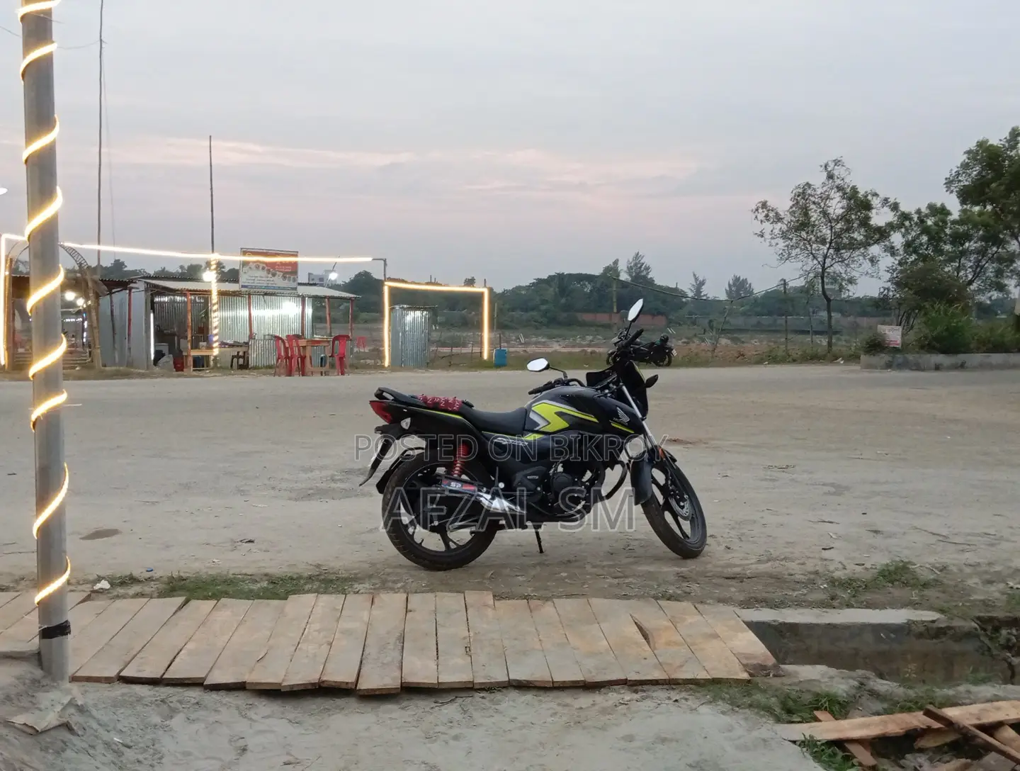 Honda 2024 Blue
