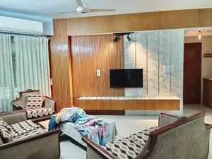 বনানীর অনিক রিয়েল এস্টেটে ৩ বেডরুমের ফার্নিশড অ্যাপার্টমেন্ট ভাড়া হবে