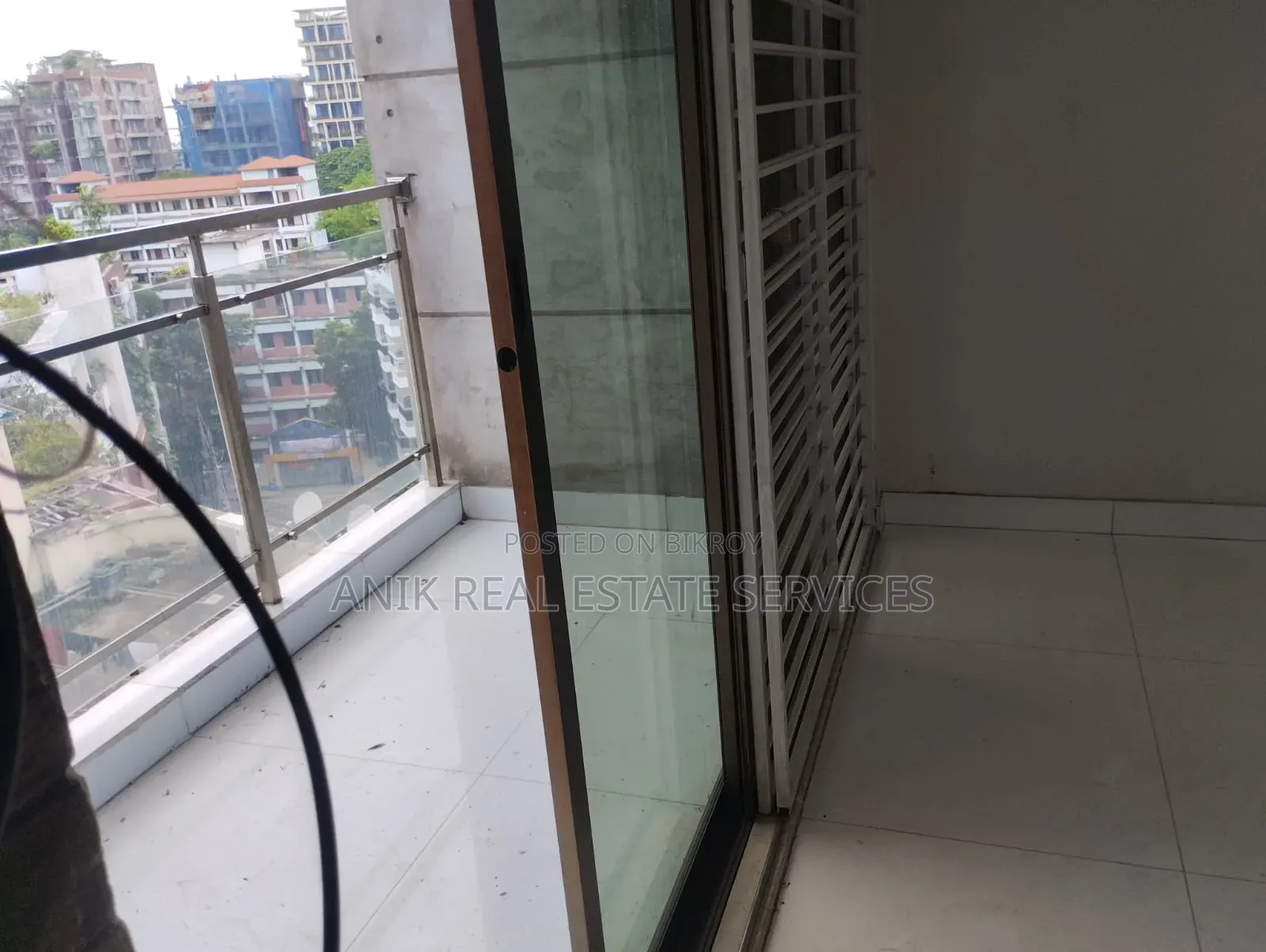 4-Bedroom Apartment in Anik Real Estate, Gulshan for Rent