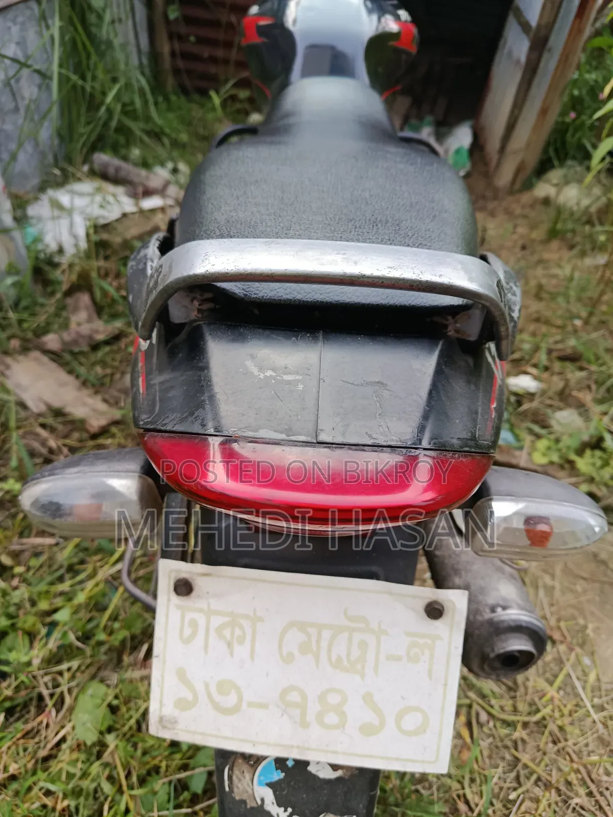 বাজাজ ডিসকভার ১৩৫ ২০১০ কালো