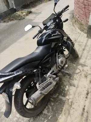 Bajaj Pulsar 150 2012 Black