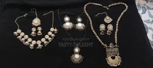 Jeweleries