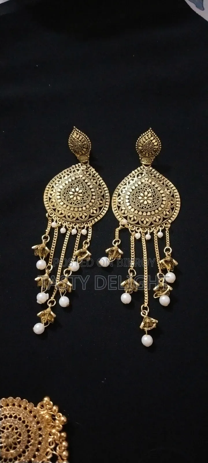 Jeweleries