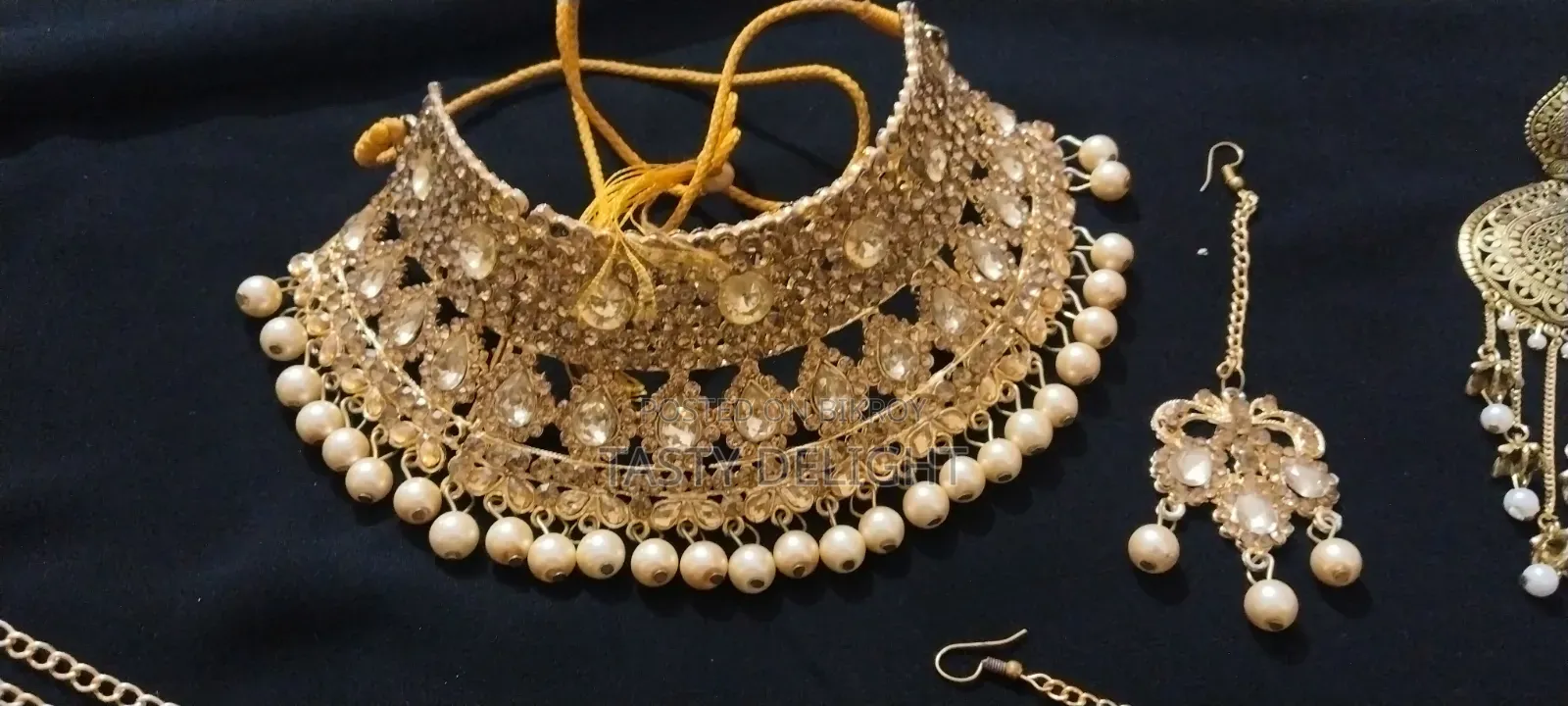 Jeweleries