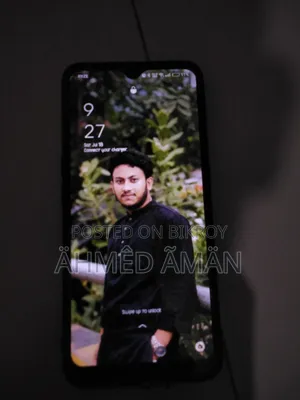 Oppo 8 GB Black
