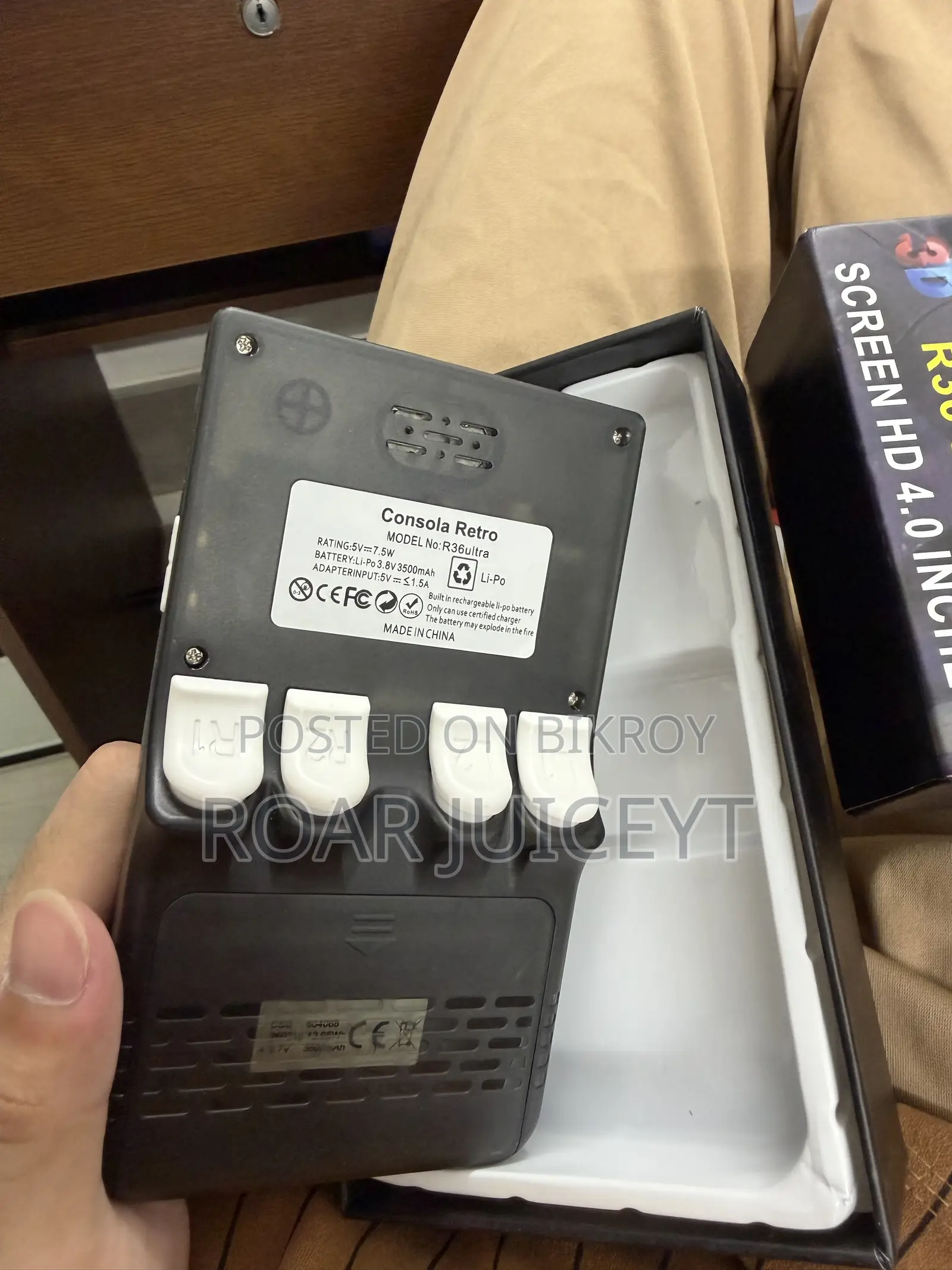 R36 Ultra Gaming Console