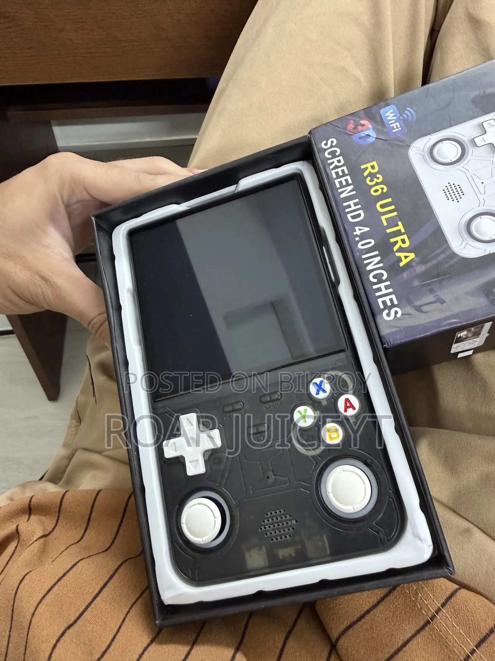 R36 Ultra Gaming Console