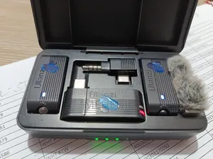 Ulanzi A100 Wireless Lavalier Microphone
