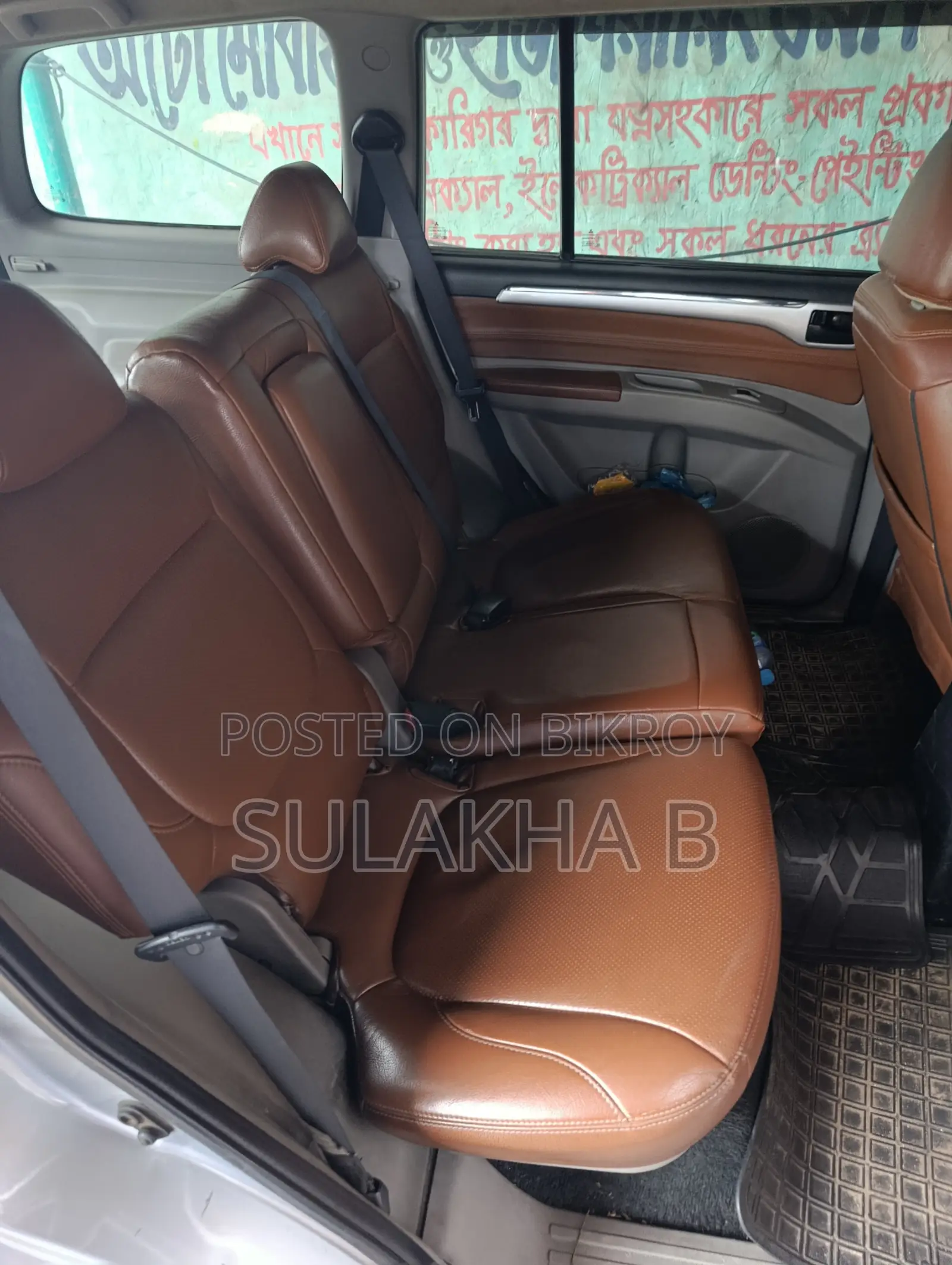 Mitsubishi Pajero 2012 Silver