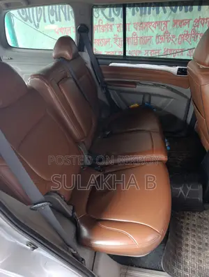 Mitsubishi Pajero 2012 Silver