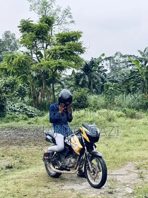 New TVS Apache RTR 160 2V 2016 Yellow