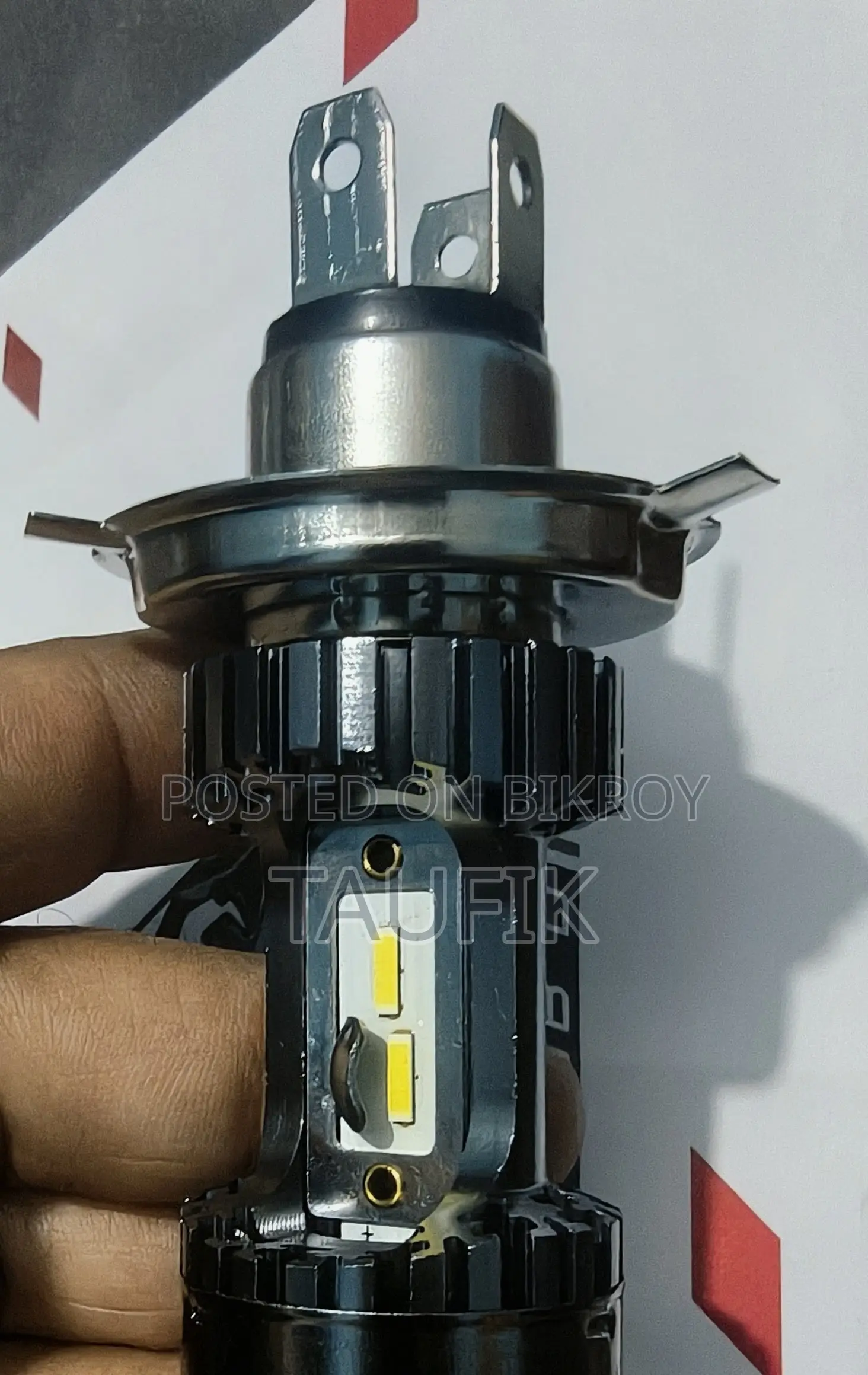 বাইক হেড লাইট (প্যাসিফিক)