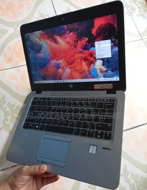 Laptop HP EliteBook 820 G4 4GB Intel Core I7 SSD 256GB