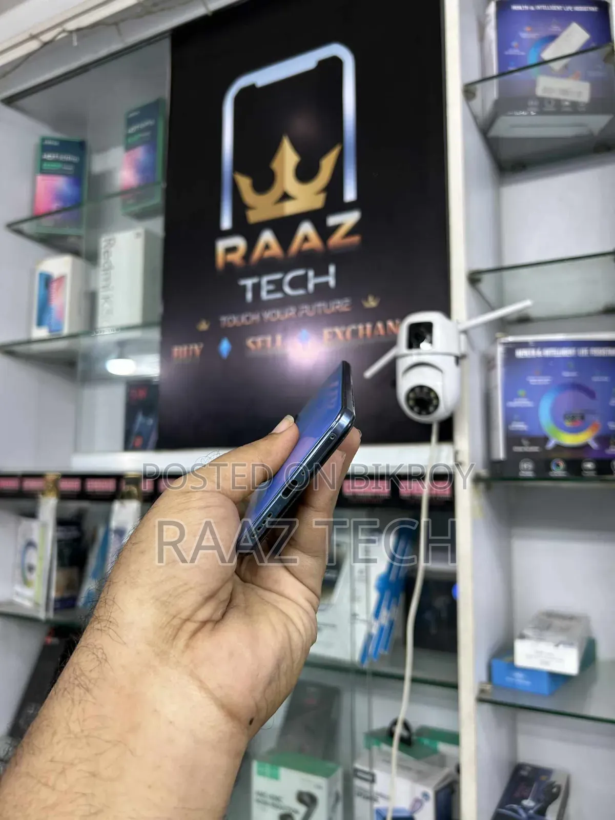 Vivo Y75 128 GB Blue