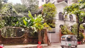 ৬ বেডরুমের বাড়ি জানুয়ারি ০১, বসুন্ধরা বিক্রয়ের জন্য
