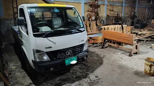 Tata Super 2015