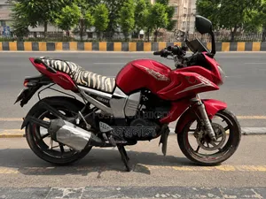 Yamaha FZ 2014 Red