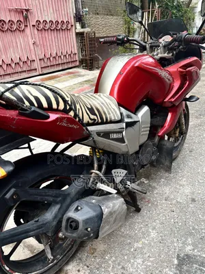 Yamaha FZ 2014 Red