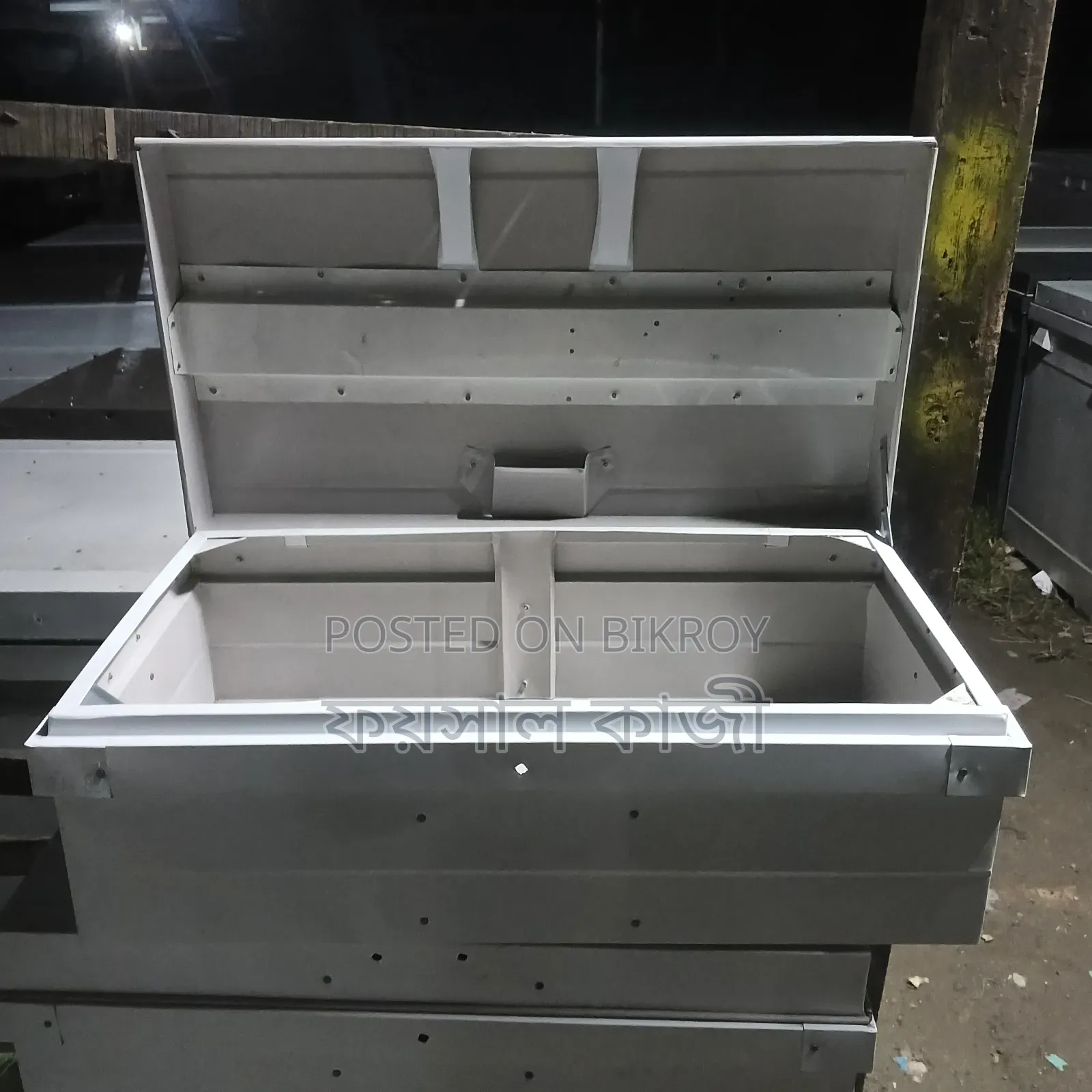 26" Trunk