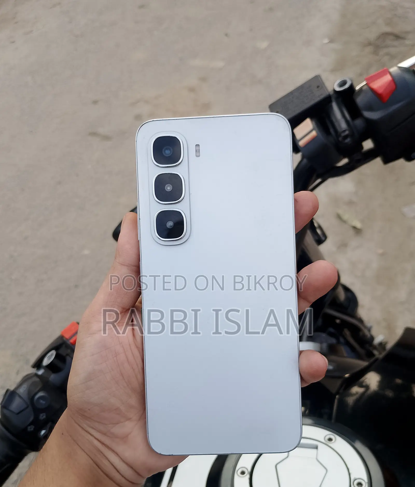 Infinix Hot 60i 256 GB White