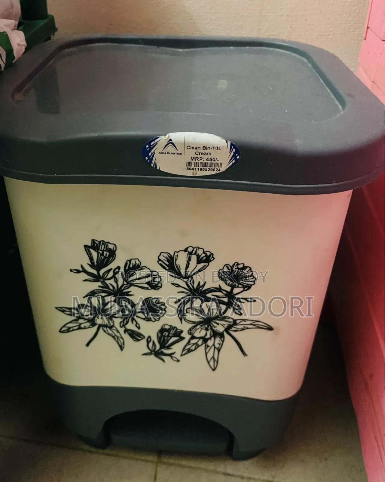 A shoe rack and a trash bin for sale