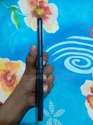 Vivo Y53s 128 GB Blue