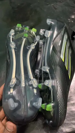 Master Grade Football Boot