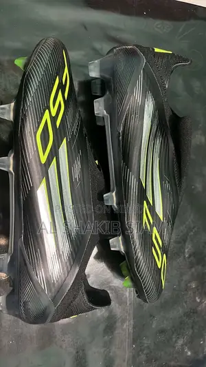 Master Grade Football Boot