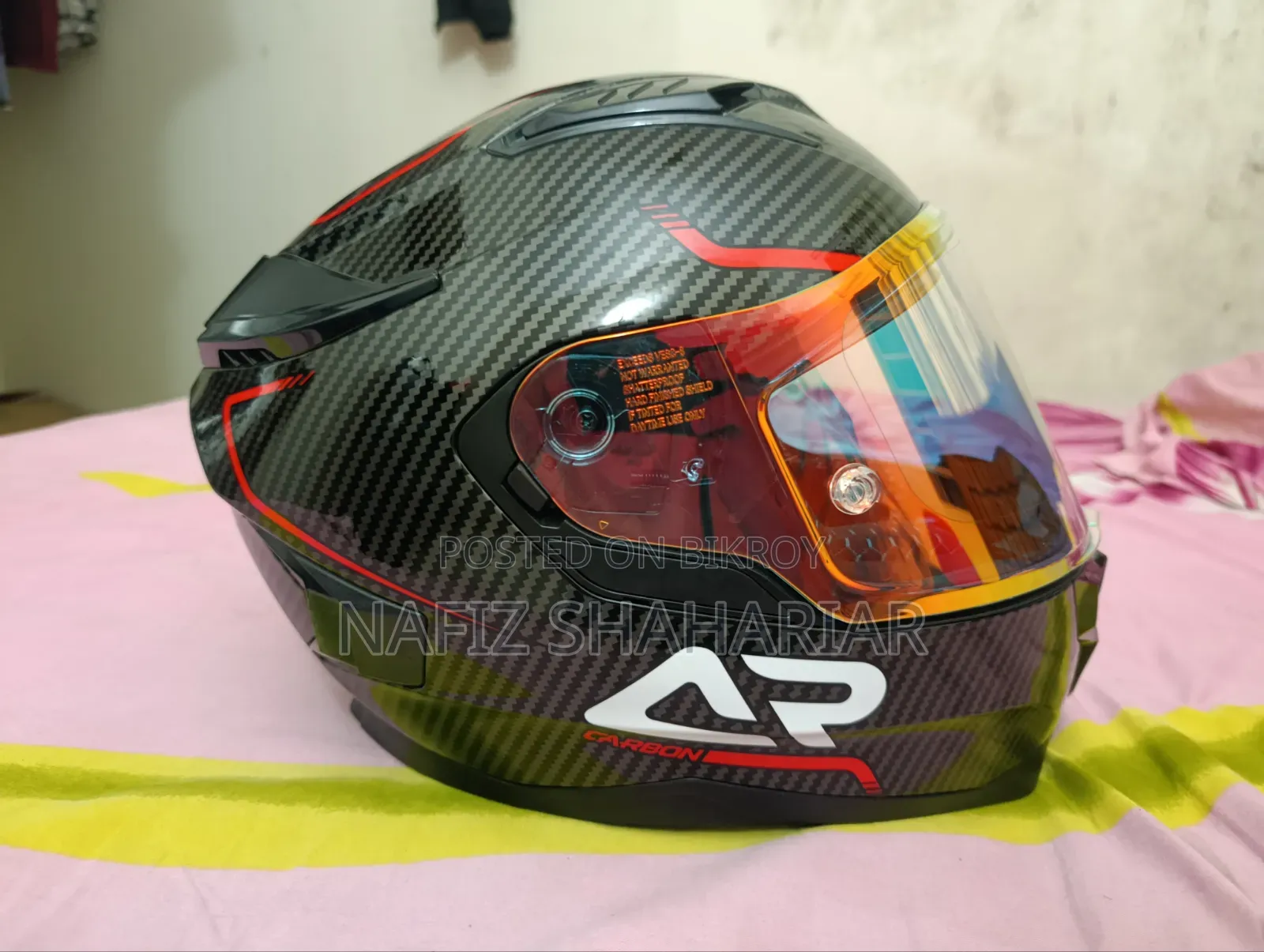 AR 938 Black Red Carbon Helmet