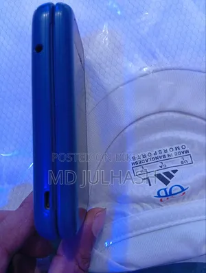 নোকিয়া ২৭২০ ফোল্ড ব্লু