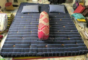 জাজিম, বালিশ