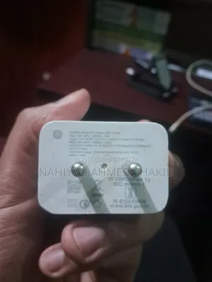 পোকো এক্স৬ প্রো অরিজিনাল চার্জার এবং কেবল
