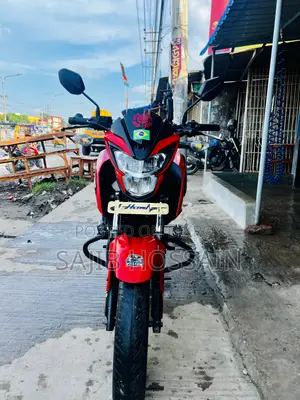 Honda Hornet 2021 Red