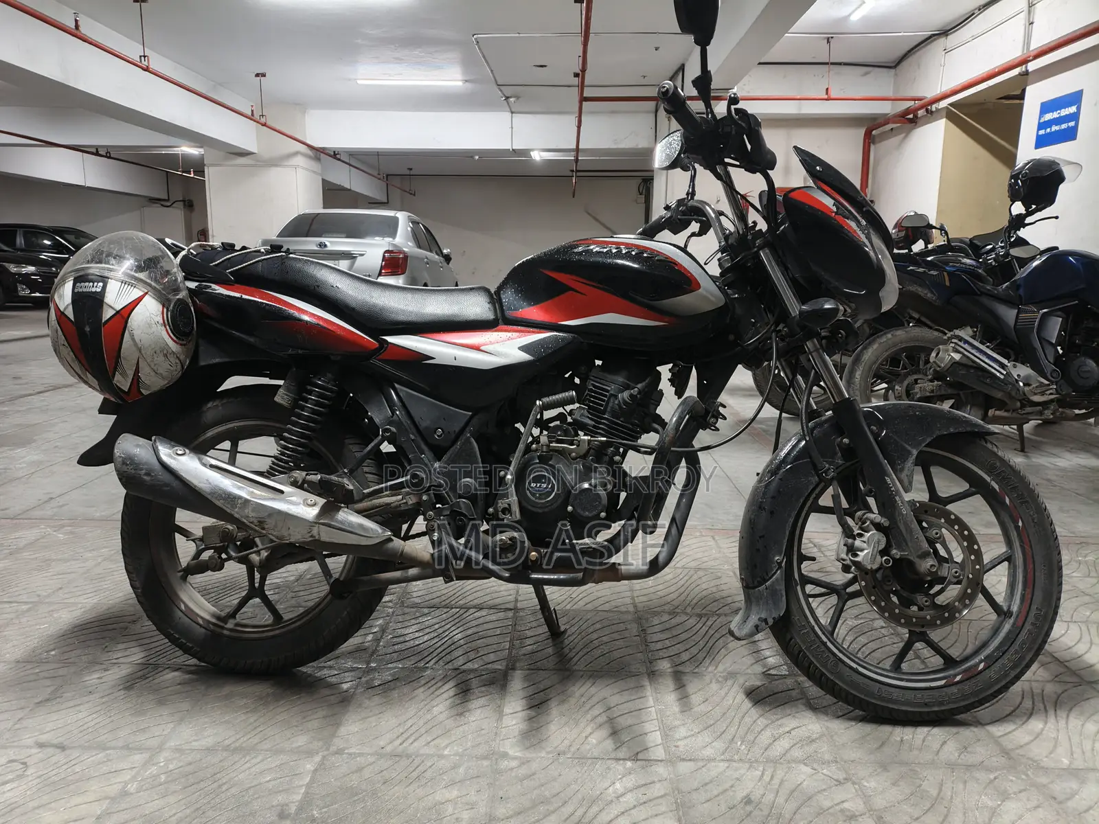 Bajaj Discover 125 2021 Black