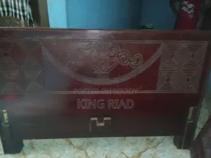5 / 7 Feet Bed