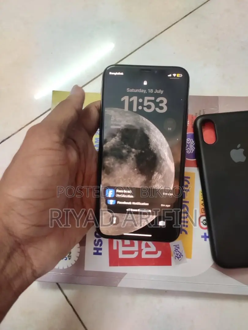 Apple iPhone XS 64 GB Black