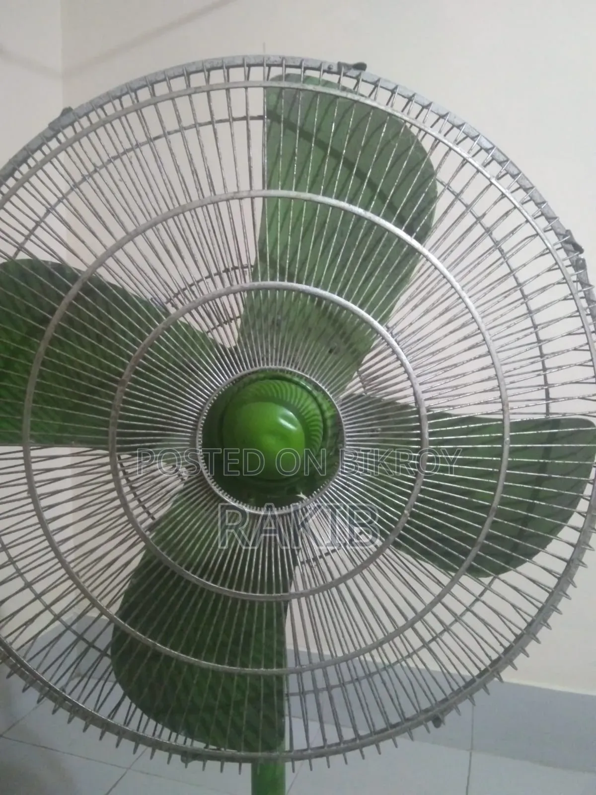 Large size iron stand fan