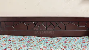 Malaysian 6/7 Feet Bed With Mattress