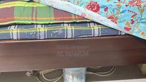 Malaysian 6/7 Feet Bed With Mattress