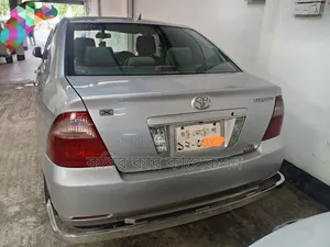 Toyota Corolla 2004 Silver