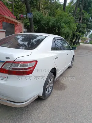 Toyota Corolla 2011 Pearl