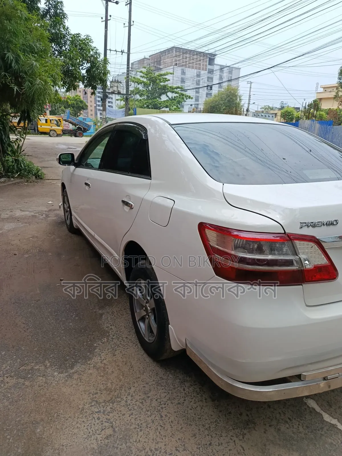 Toyota Corolla 2011 Pearl