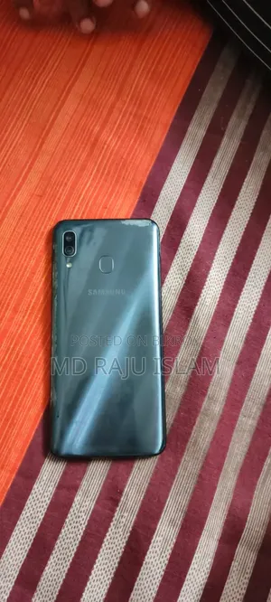 Samsung Galaxy A30 64 GB Blue