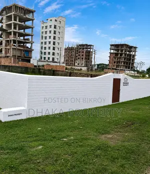 সেক্টর-১৭/এফ-এ ৬০ ফুট রাস্তা সংলগ্ন ৩ কাঠার পার্ক ভিউ পূর্বমুখী প্লট